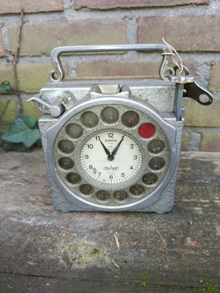 Vintage Duivenklok Junior met Sleutel - Werkt nog!, Antiek en Kunst, Ophalen of Verzenden