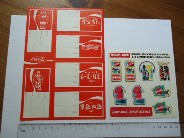 sticker oud Coca cola vel schoollabel vintage retro music, Verzenden, Zo goed als nieuw, Bedrijf of Vereniging