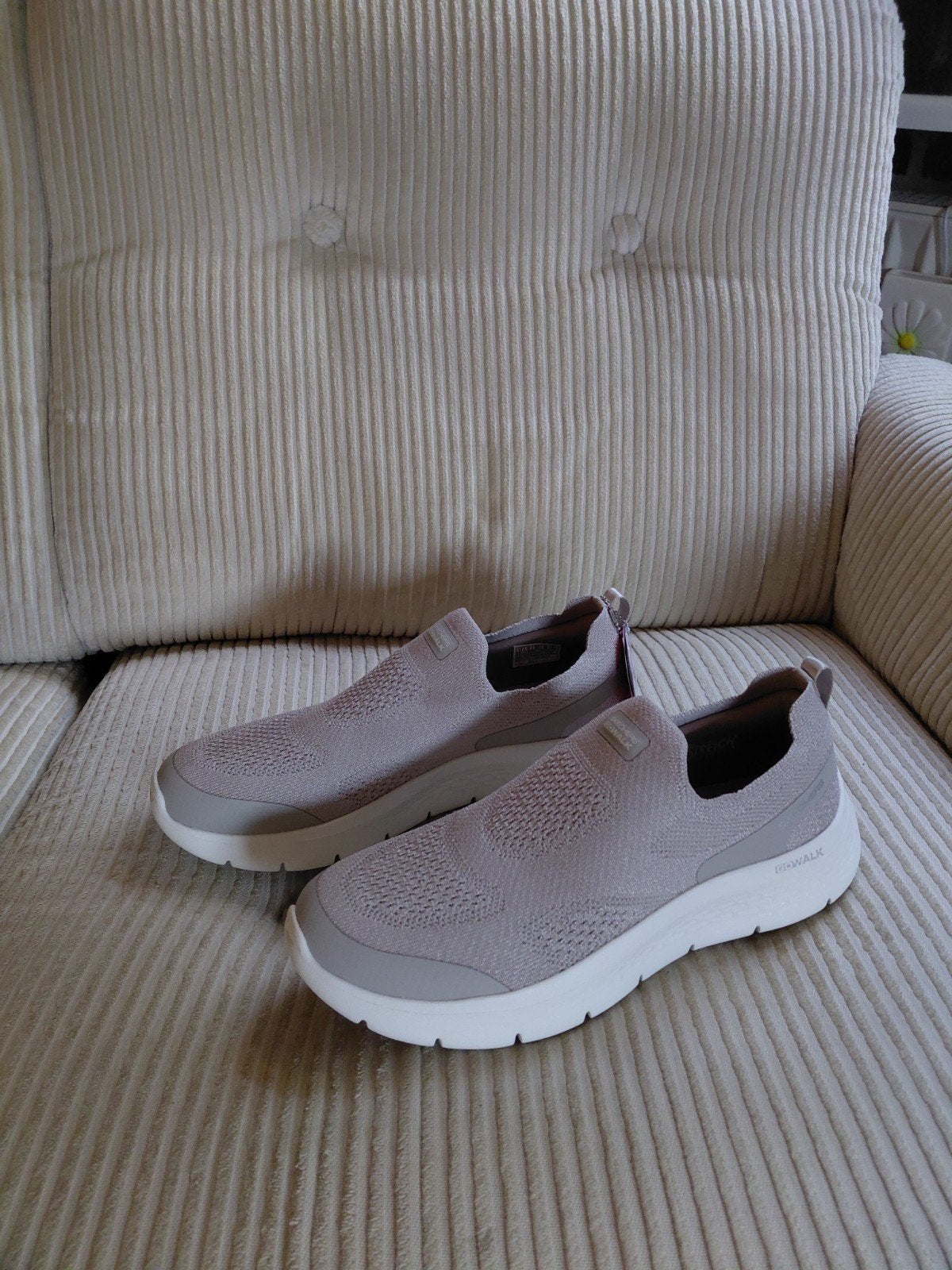 Nieuwe taupe GO WALK FLEX SKETCHERS MT41, Overige kleuren, Ophalen of Verzenden, Sneakers of Gympen, Nieuw