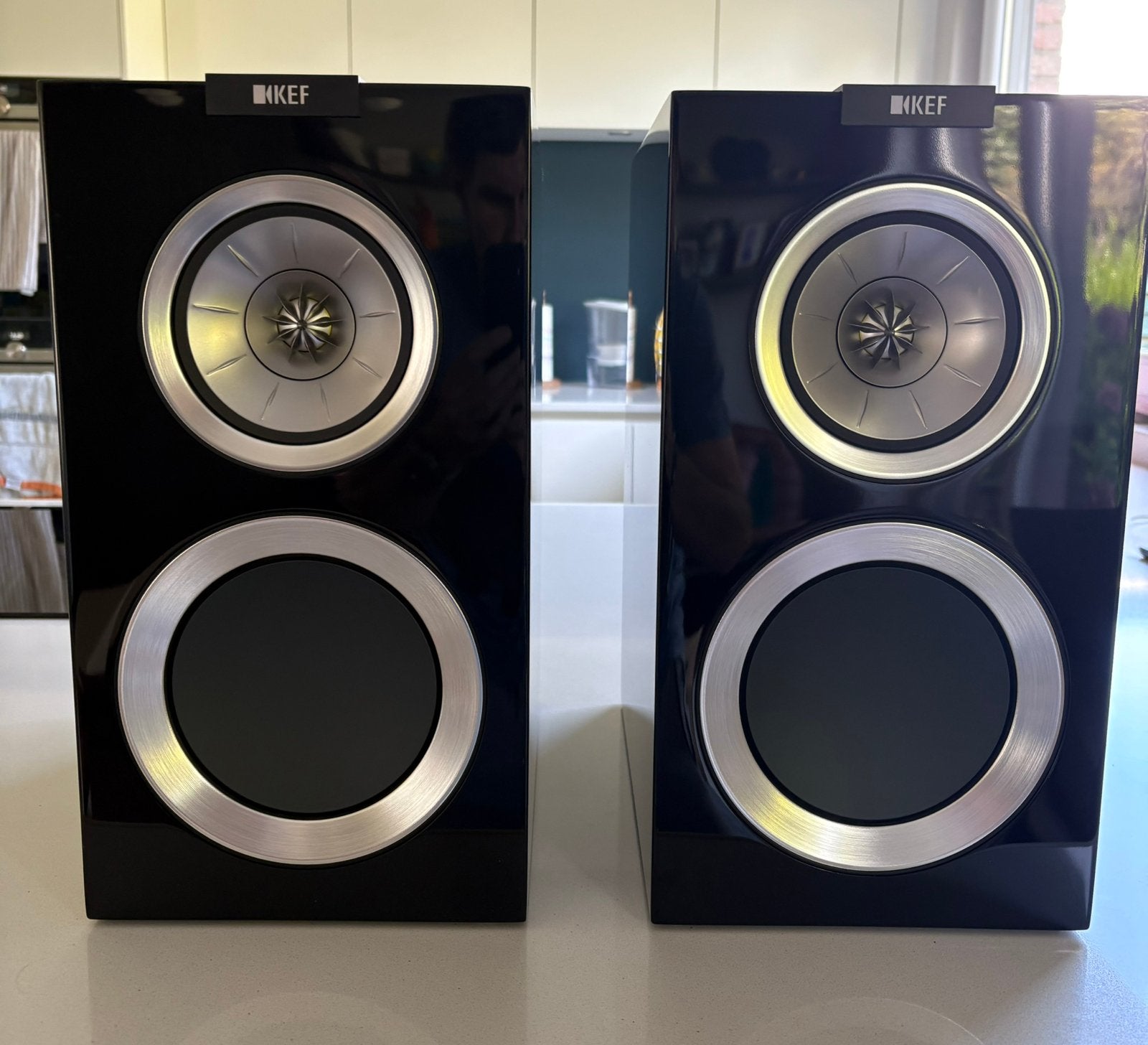 KEF R300, Audio, Tv en Foto, Ophalen of Verzenden, Zo goed als nieuw, Overige merken