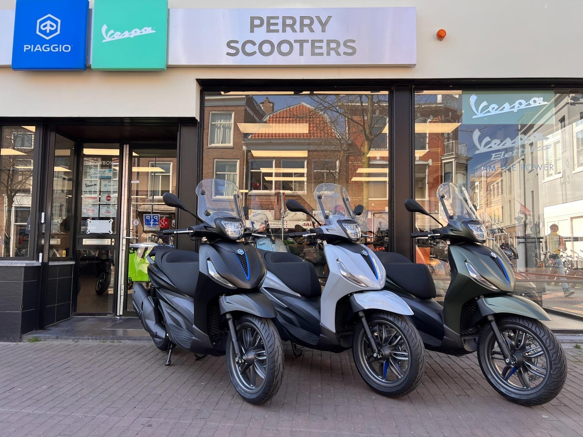 Piaggio Beverly S 400 HPE 2026 EURO5+ 4 JAAR FABRIEKSGARANTI, Scooter, Piaggio, Viale Rinaldo Piaggio
56025  Pontedera, NL, 12 t/m 35 kW