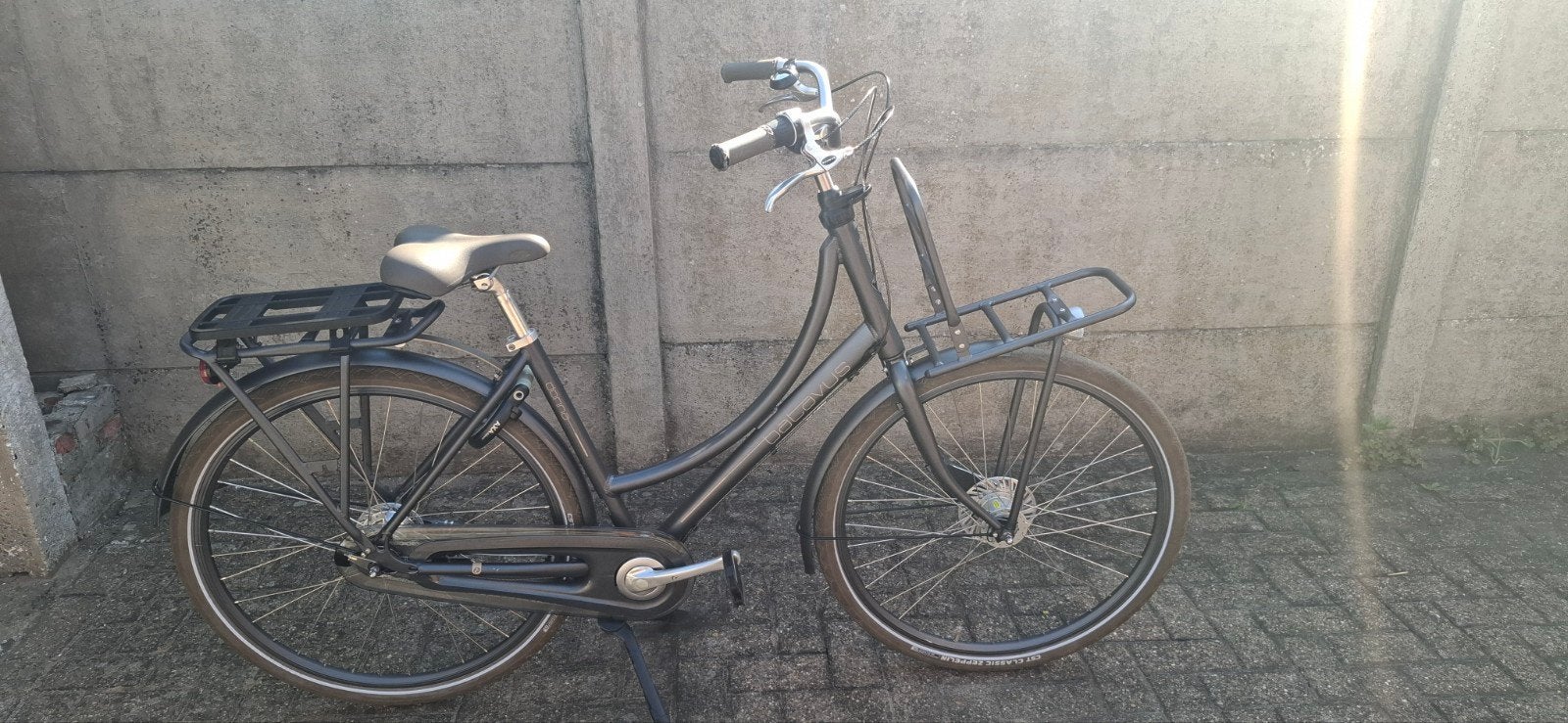 Damesfiets batavus donna met zitje in prachtige staat, Ophalen, Zo goed als nieuw, Batavus