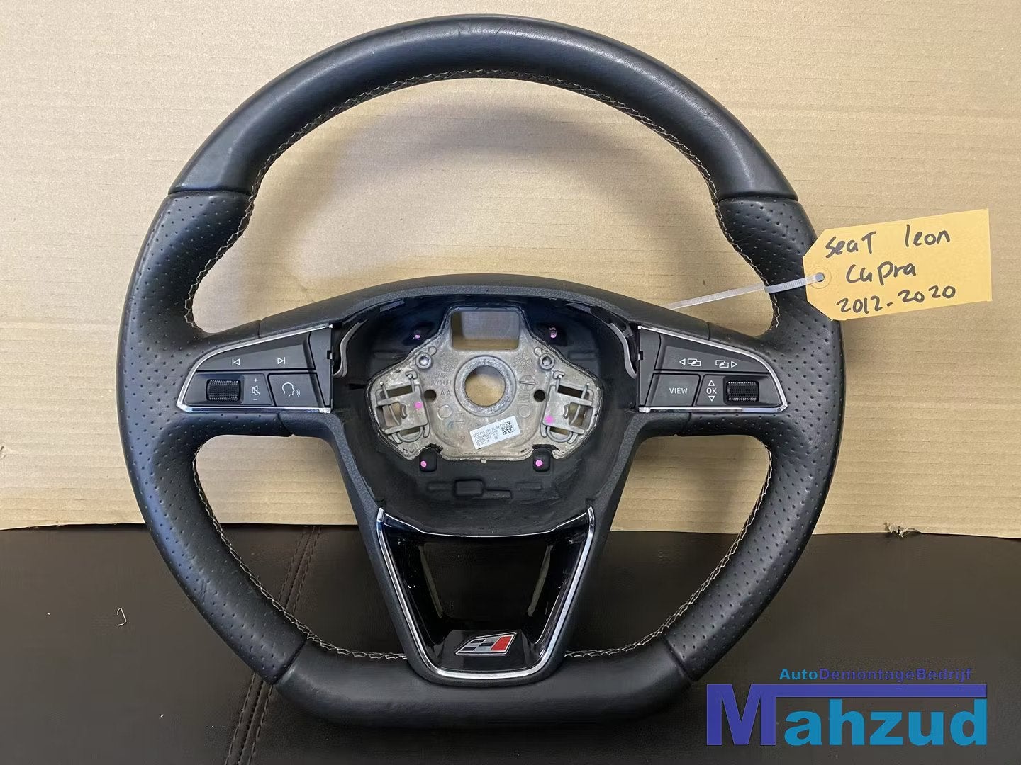 SEAT IBIZA 4 LEON 3 CUPRA Stuurwiel stuur 2012-2021, Gebruikt, Autovia A-2, Km 585 585
08760  Martorell, ES, Ophalen of Verzenden
