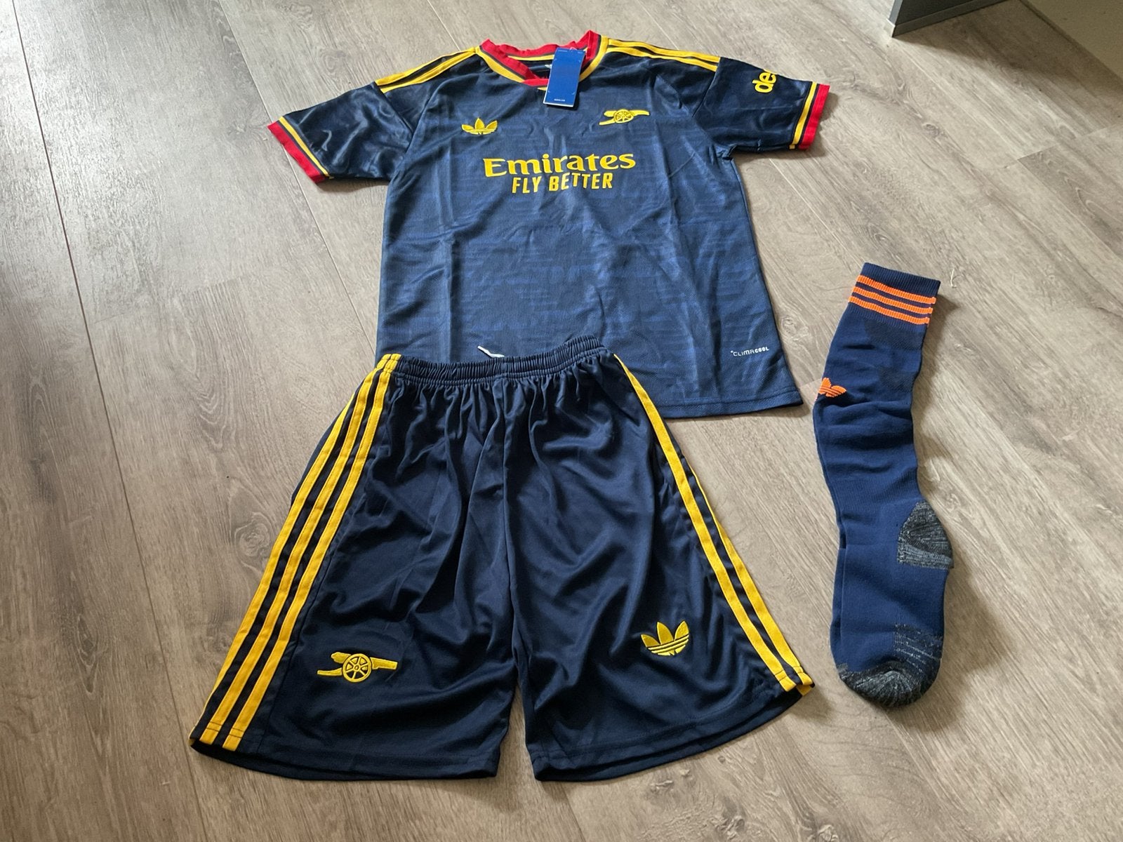 Arsenal tenue kinder, Ophalen of Verzenden, Nieuw, Set