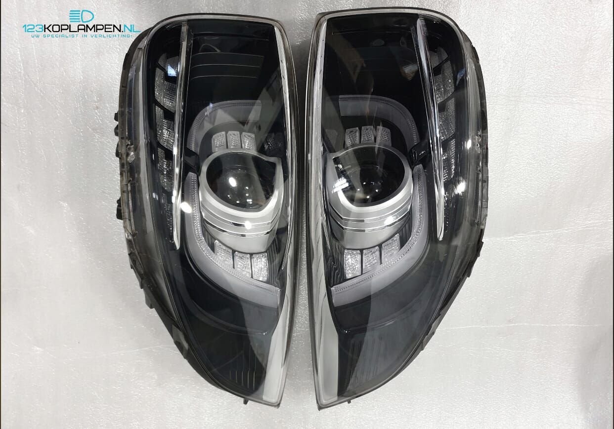 Kia Picanto 3 LED koplamp koplampen, -, Verzenden, -, Gebruikt
