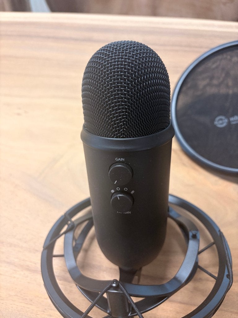 Blue Yeti Blackout microfoon, Muziek en Instrumenten, Ophalen, Zo goed als nieuw, Studiomicrofoon