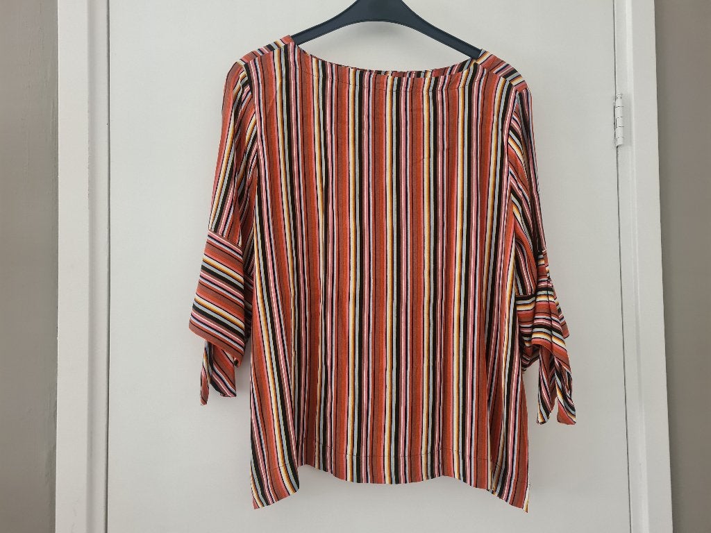 Leuk gekleurd gestreepte blouse maat xxl, Kleding | Dames, Grote Maten, Ophalen of Verzenden, Zo goed als nieuw, Overige kleuren