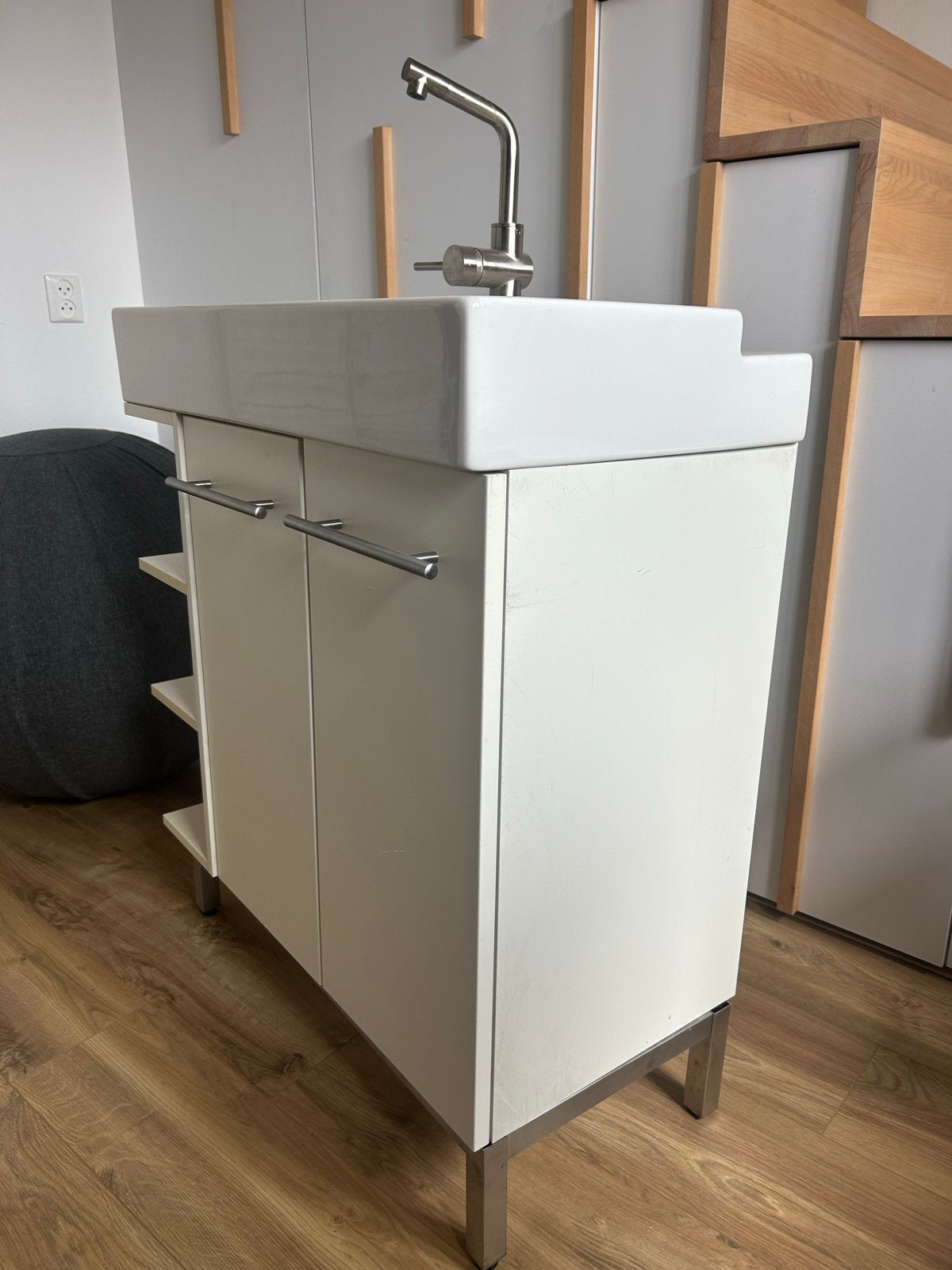 Ikea Wastafelmeubel met wasbak en kraan, Huis en Inrichting, Badkamer | Badkamermeubels, Ophalen, Gebruikt, 50 tot 100 cm, Wastafelkast
