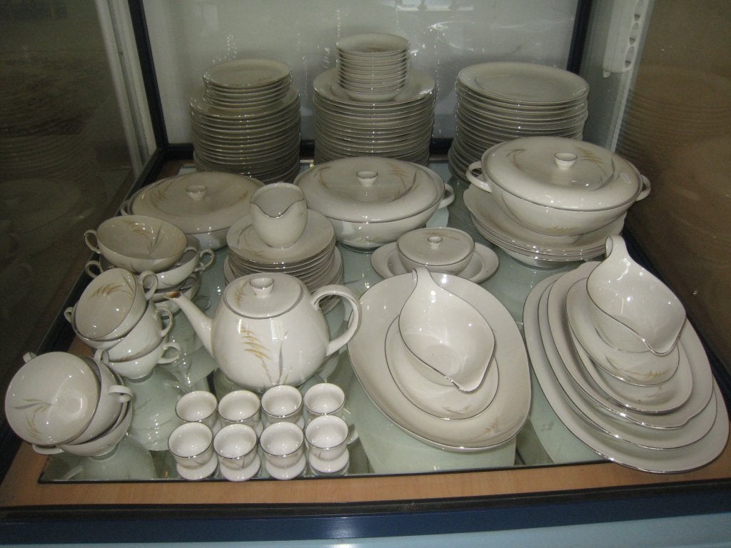 Eschenbach Bavaria Germany servies, 121-delig, Antiek en Kunst
