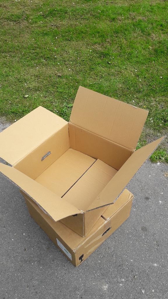 Dozen grote dozen, verhuisdozen, om bijv te verhuizen, Ophalen, Doos, 40 tot 60 cm, Opvouwbaar