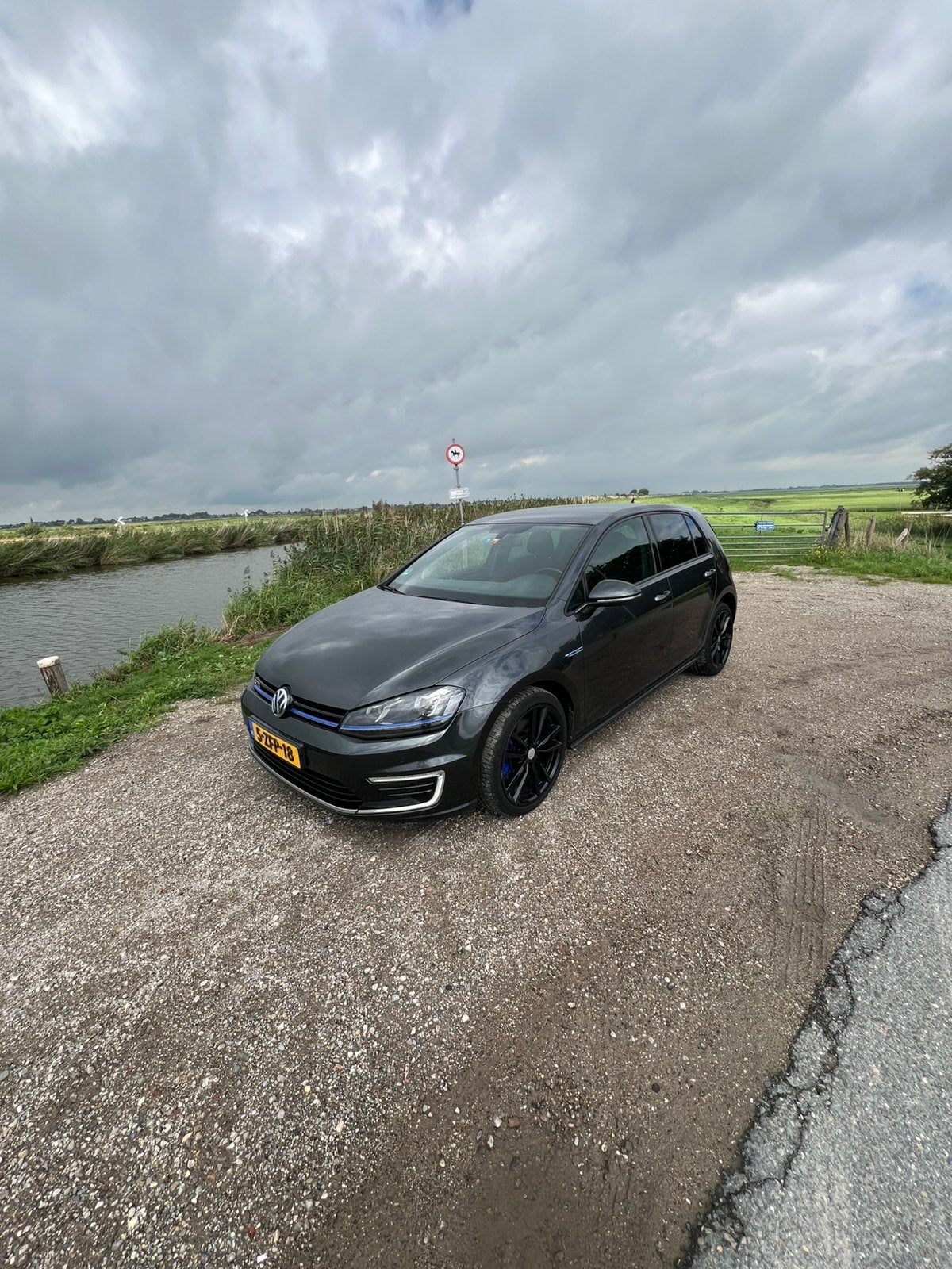 Volkswagen Golf 1.4 TSI Phev 150KW GTE 5D 2014 Grijs, Auto's, Stof, 4 cilinders, 1395 cc, 1499 kg