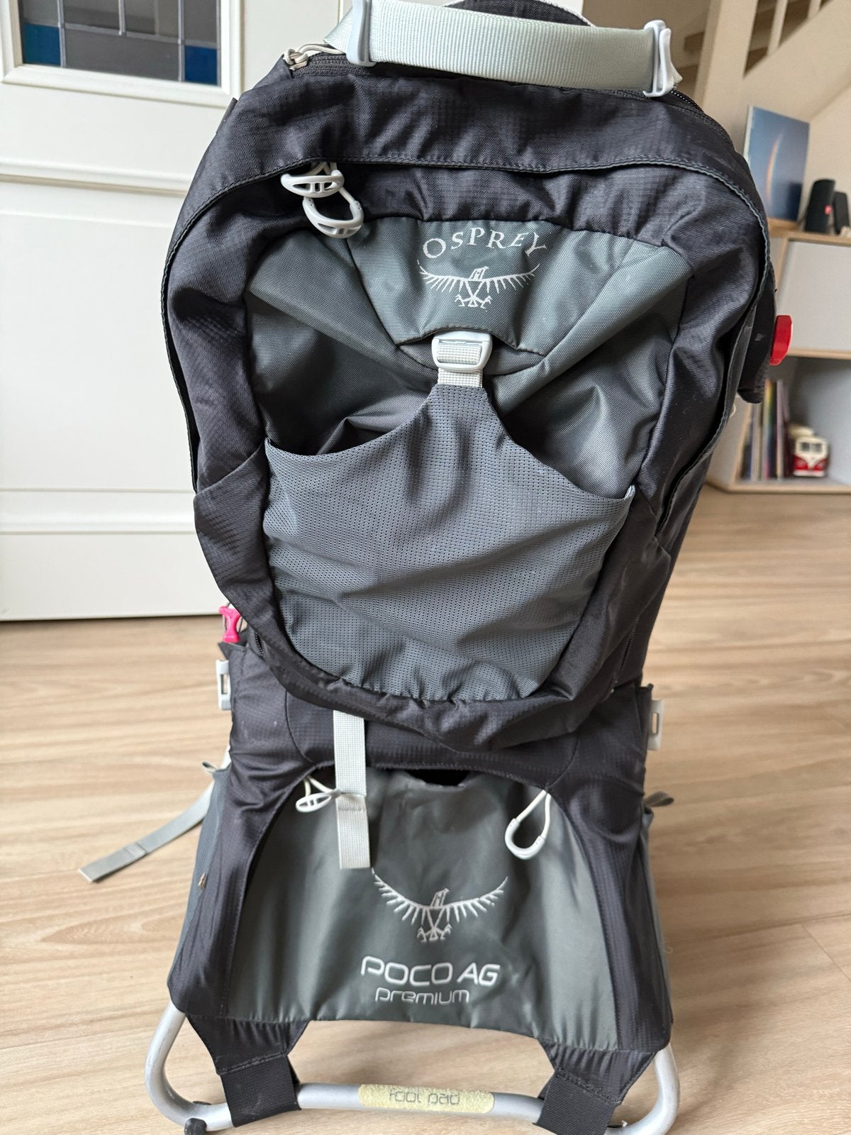 Osprey Poco AG Premium Draagzak - Zwart/Grijs, Kinderen en Baby's, Zo goed als nieuw, Rug, Draagzak, Ophalen