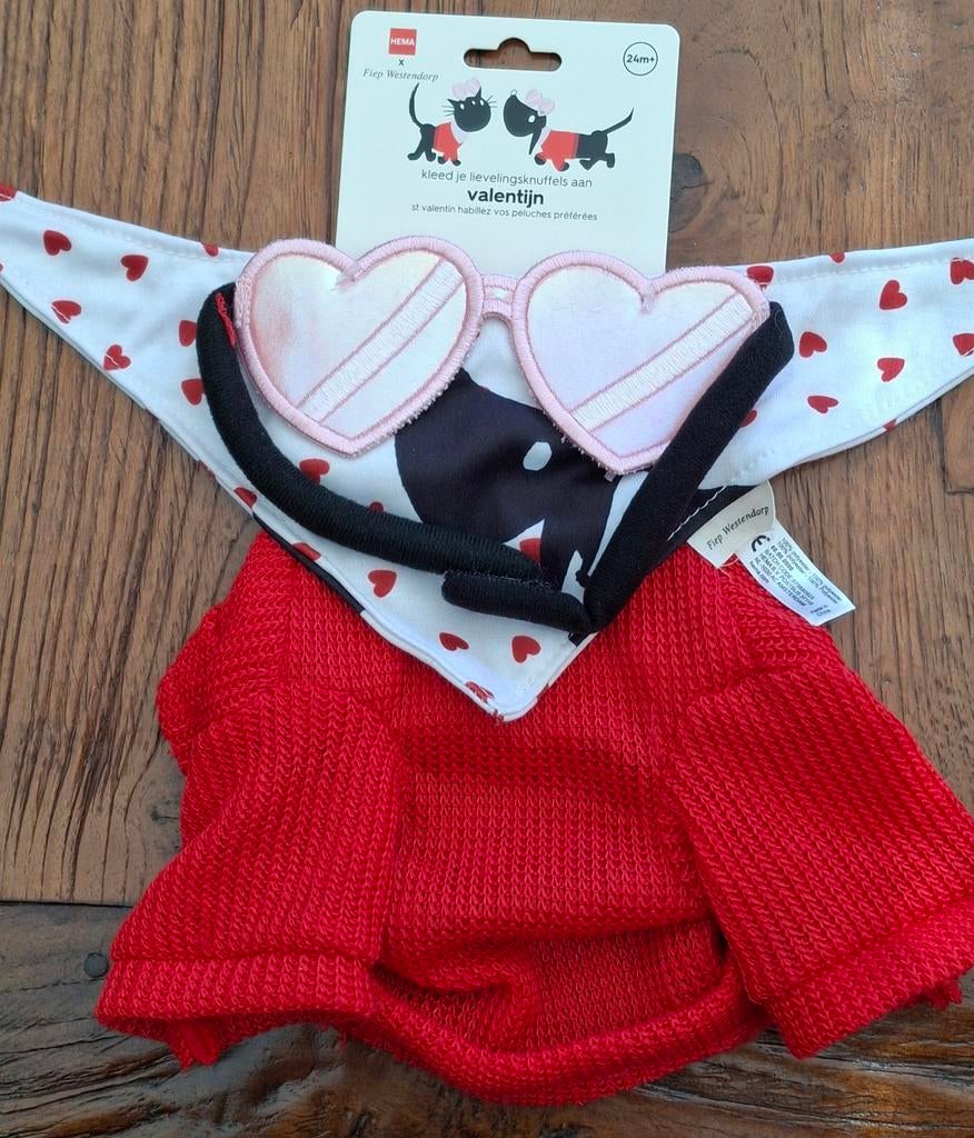 Verkleed setjes voor takkie of siepie valentijn., Ophalen of Verzenden, Overige typen