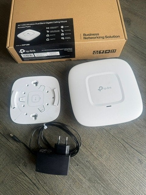 TP-Link AC1200 Wireless Dual Band Gigabit Ceiling, Ophalen of Verzenden, Zo goed als nieuw