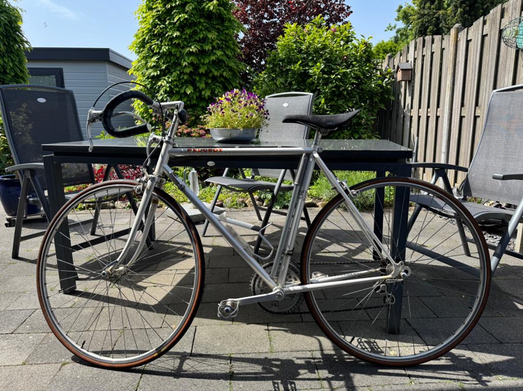 Vintage Peugeot racefiets zeer goede originele staat, Zo goed als nieuw, Ophalen, Overige merken, 10 tot 15 versnellingen