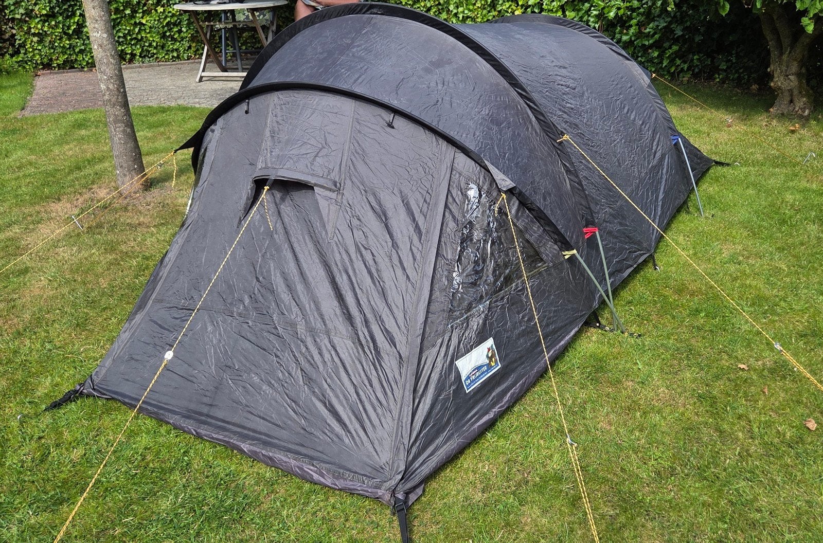 2 persoons koepeltent/festivaltent"Vrijbuiter", Ophalen of Verzenden, Zo goed als nieuw
