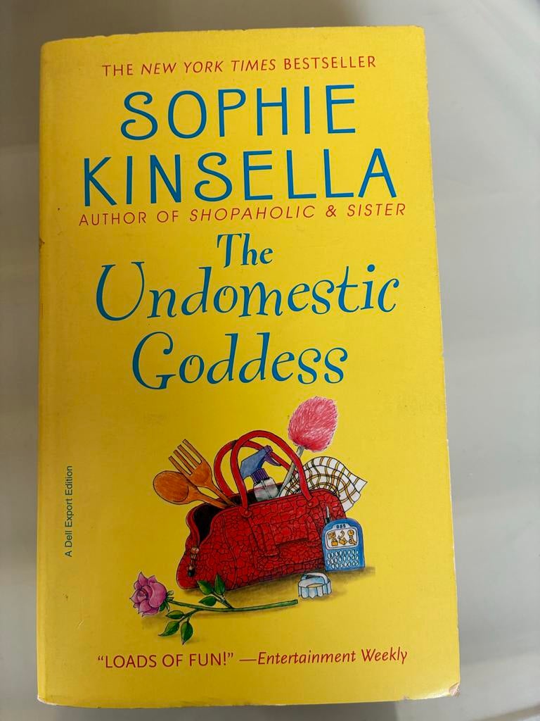 The Undomestic Goddess - Sophie Kinsella (Engels), Ophalen of Verzenden, Gelezen, Amerika