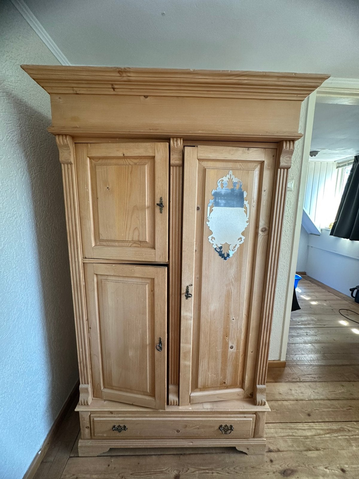 Klassieke houten kledingkast, Antiek en Kunst, Antiek | Meubels | Kasten, Ophalen