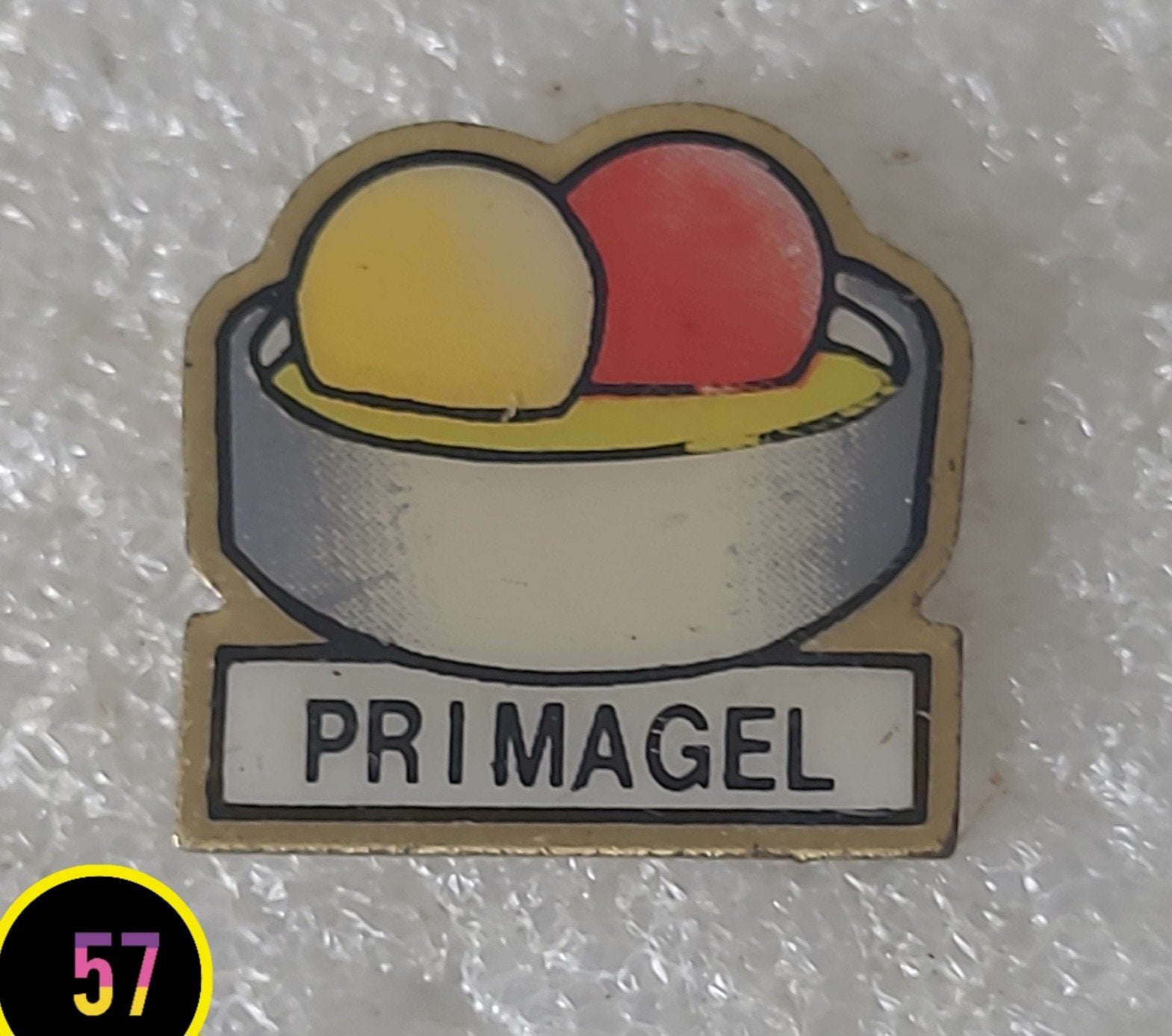 Vintage Primagel ijspin - Verzamelaarsitem, Verzamelen, Speldjes, Pins en Buttons, Verzenden, Gebruikt, Overige onderwerpen, Speldje of Pin