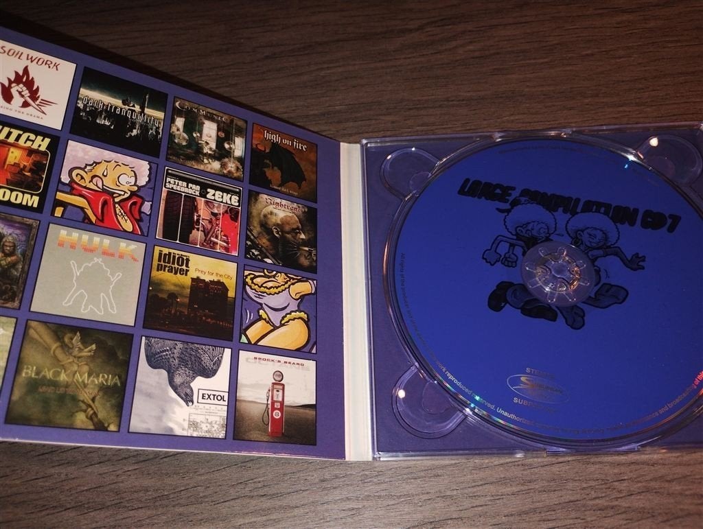 Large Compilation CD 7 [Hardrock/Death Metal], Cd's en Dvd's, Ophalen of Verzenden, Zo goed als nieuw