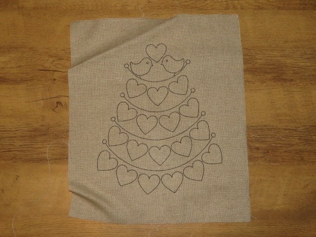 Vintage voorgedrukt borduurpatroon op jute mt hartjes vogels, Ophalen of Verzenden, Nieuw, Handborduren, Patroon