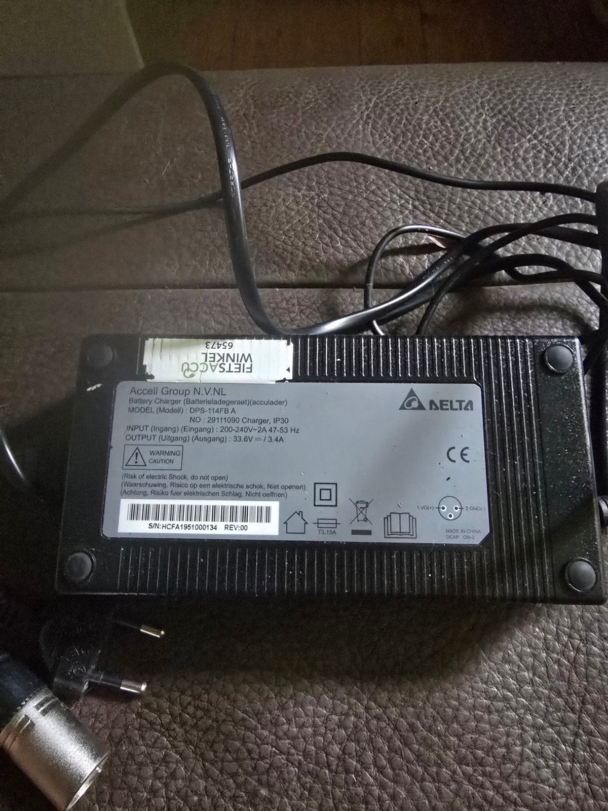 Accell Group N.V.N.L. Batterijlader DPS-114FB.A, Ophalen, Gebruikt