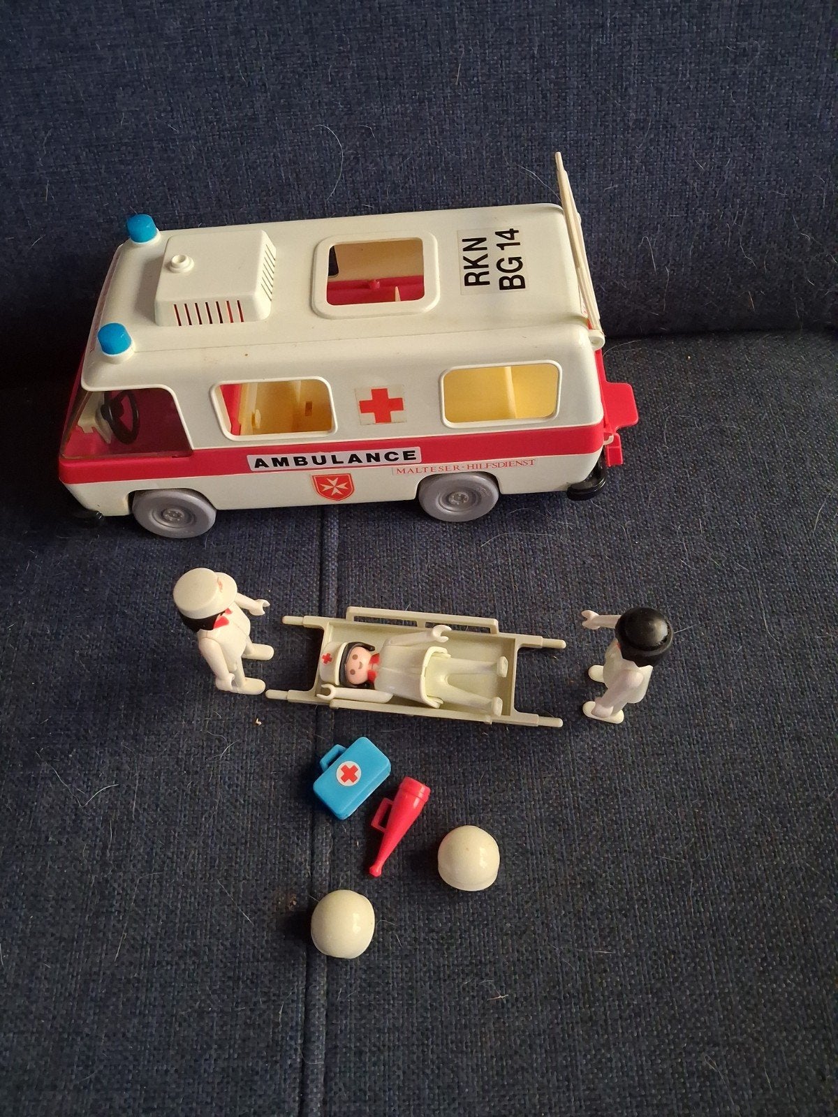 Playmobil System Ambulance (vintage) - Als nieuw, compleet, Ophalen of Verzenden, Zo goed als nieuw