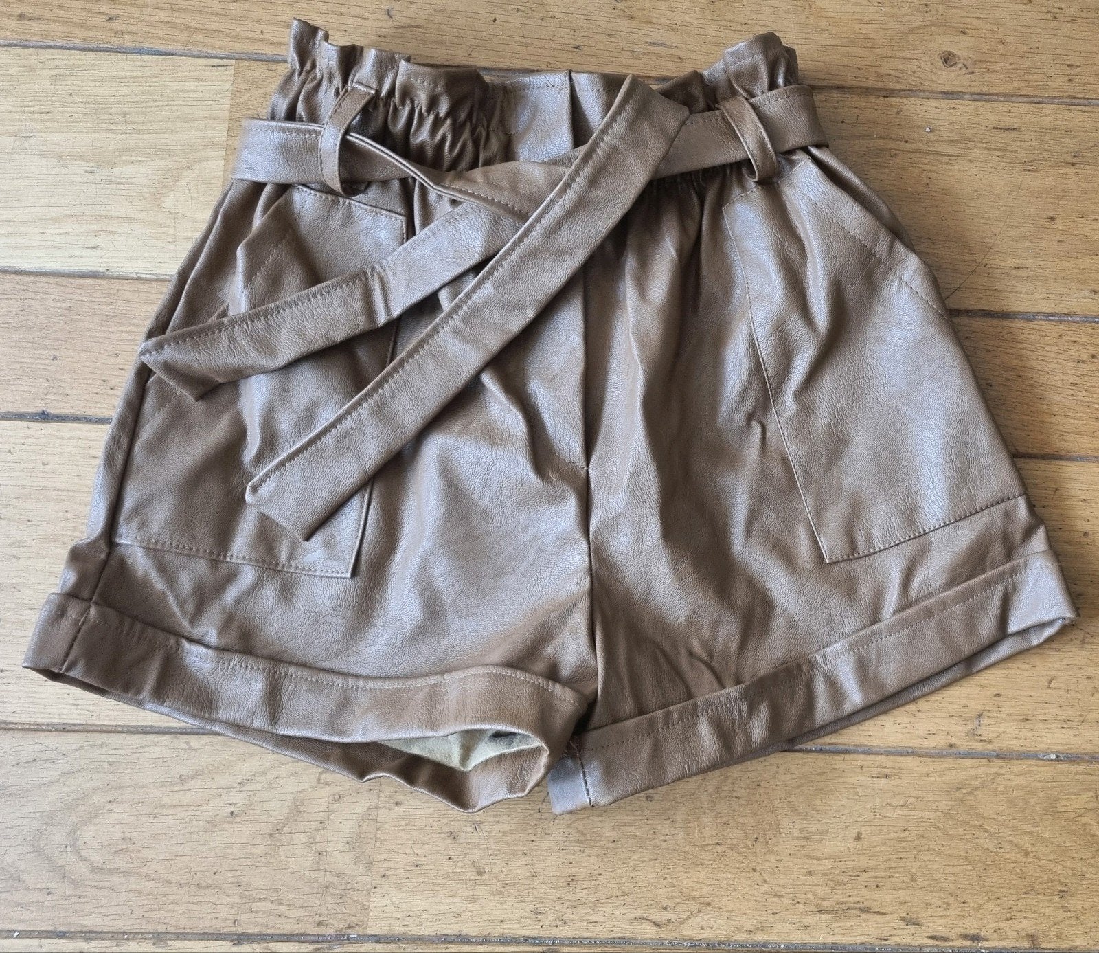 Leuke PU lederen dames lederhose maat 36/38 Oktoberfest, Ophalen of Verzenden, Zo goed als nieuw, Maat 36 (S), Bruin