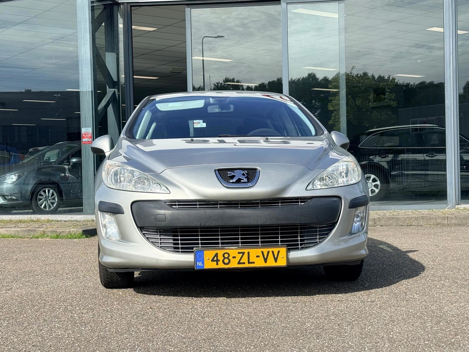 Peugeot 308 1.6 VTi XS|Nieuw APK|NAP|Airco|Trekhaak|P Sensor, Auto's, Voorwielaandrijving, Dealer onderhouden, 15 km/l, Gebruikt