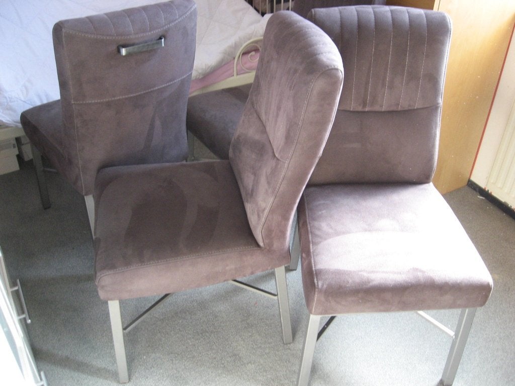 Te koop: Zo goed als nieuwe 4 stuks eetkamerstoelen, Huis en Inrichting, Ophalen, Zo goed als nieuw, Vier, Stof