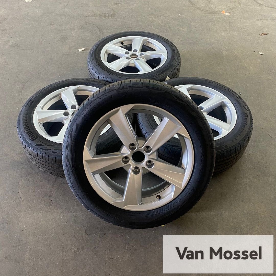 Audi Q2 Continental Eco Contact 6 215/55/R17 94V REEDIJK, Auto-onderdelen, Banden en Velgen, Banden en Velgen, Zomerbanden, 17 inch