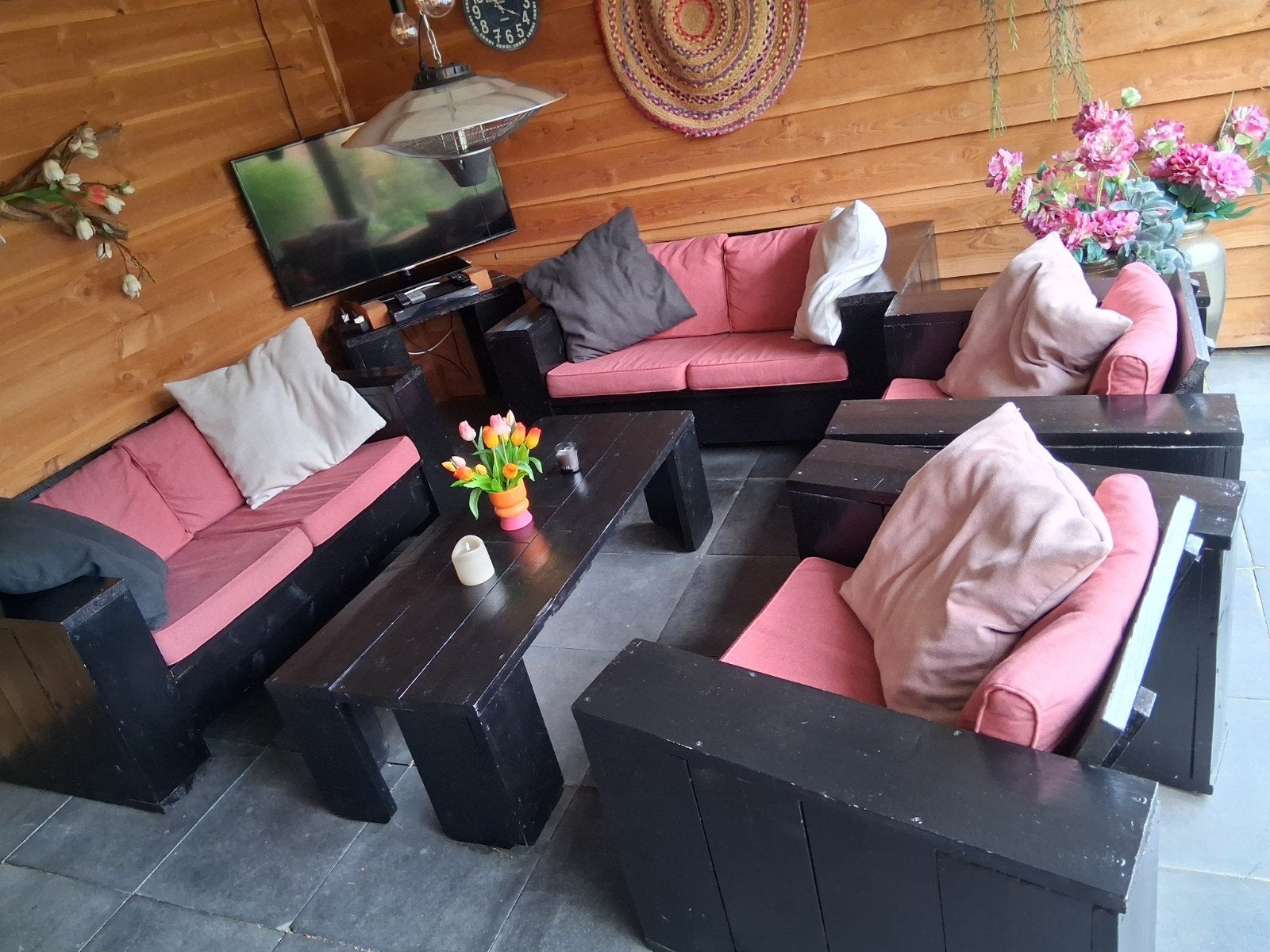 Complete loungeset met 6 zitplaatsen en tafel, Ophalen, Gebruikt, 6 zitplaatsen, Bank