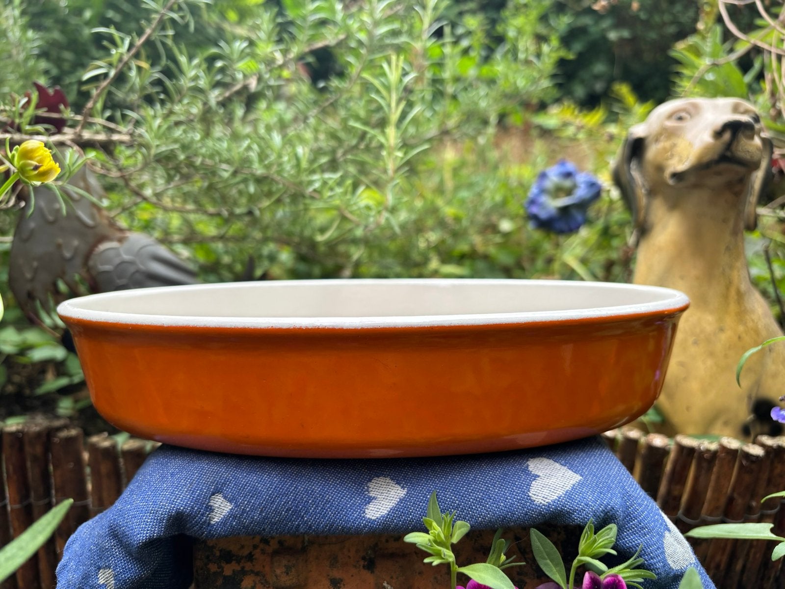 Le Creuset/Cousances prachtige oranje ovenschaal 27 cm, Gietijzer, Overige typen, Le Creuset, Ophalen of Verzenden