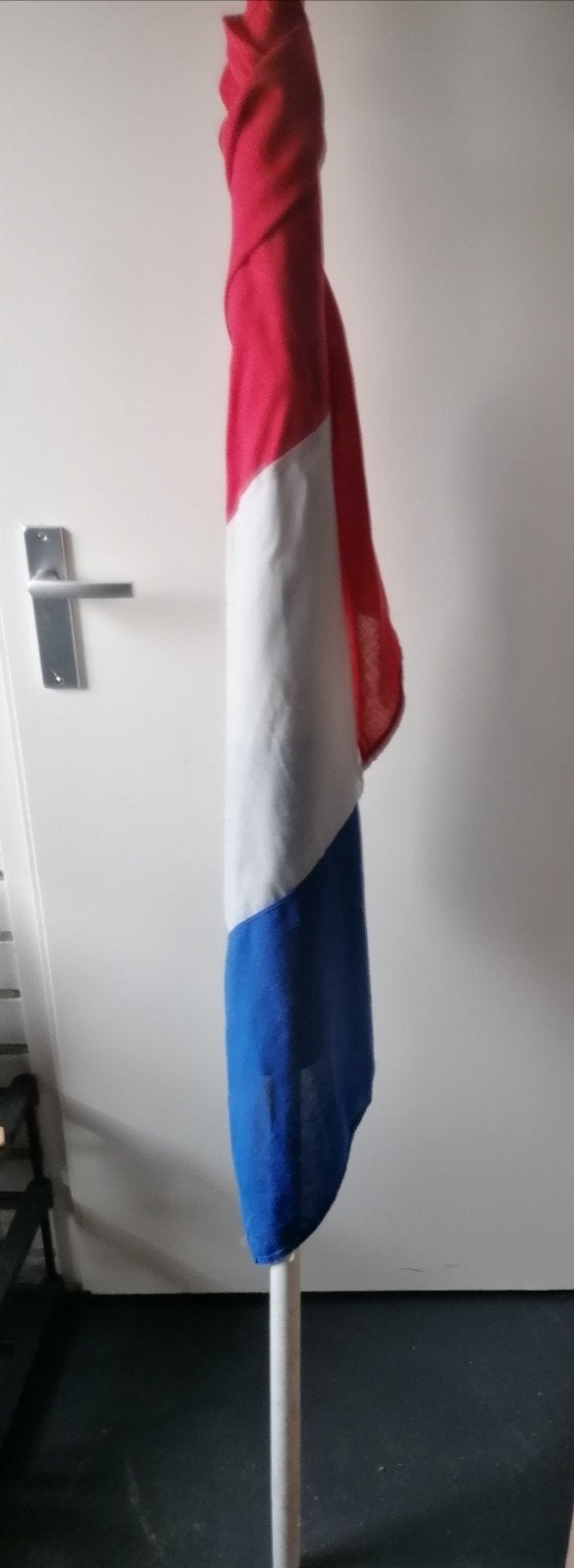 Nederlandse vlag, Ophalen