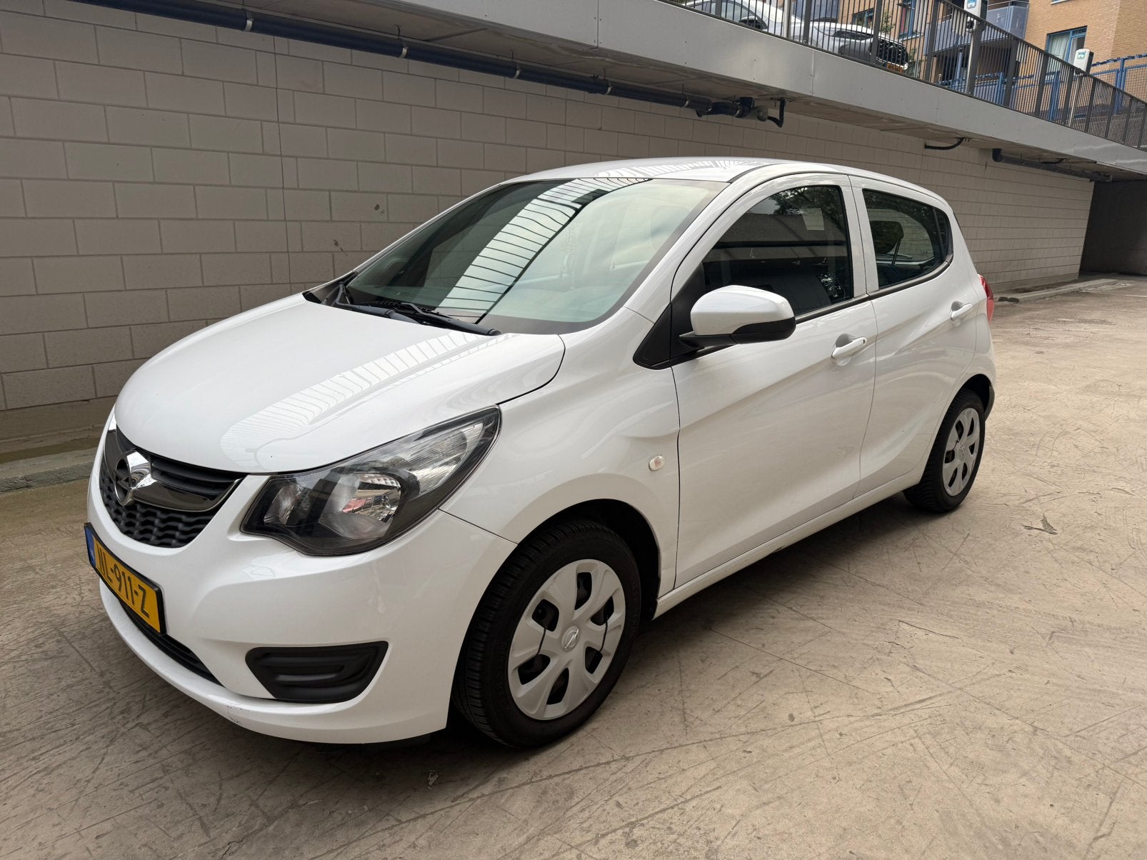 Opel Karl 1.0 Ecoflex 2017 Wit | Dealer onderhouden, 5 deurs, Auto's, Opel, Voorwielaandrijving, 839 kg, Stof, 74 pk