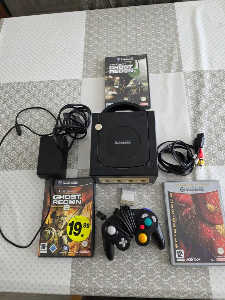 Gamecube met 3 spellen en memory card, Spelcomputers en Games, Spelcomputers | Nintendo GameCube, Ophalen of Verzenden, Gebruikt