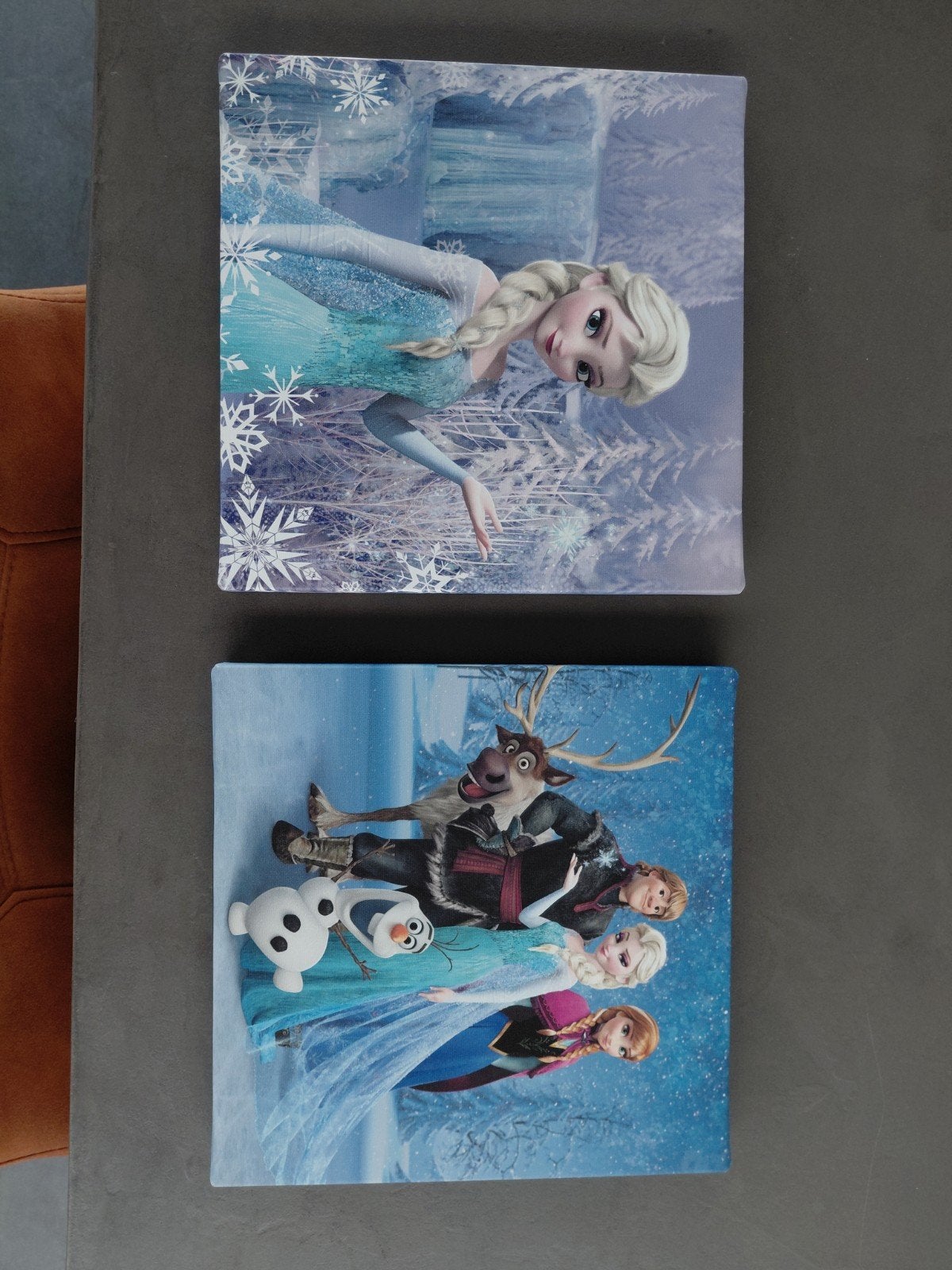 Twee Frozen canvas schilderijen - Elsa, Anna & Olaf, Ophalen, Minder dan 50 cm, Gebruikt, Schilderij