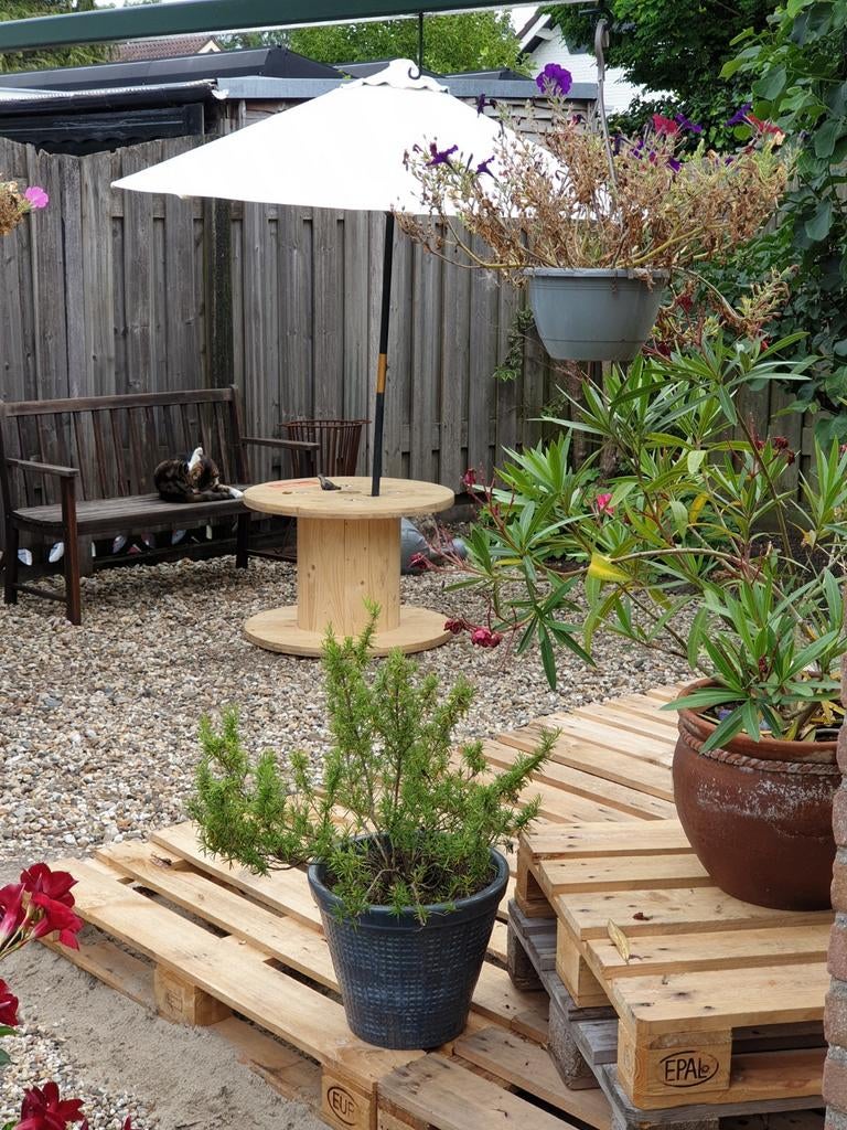 Industriële houten haspel, Tuin en Terras, Tuintafels, Gebruikt, Rond, Hout, Ophalen