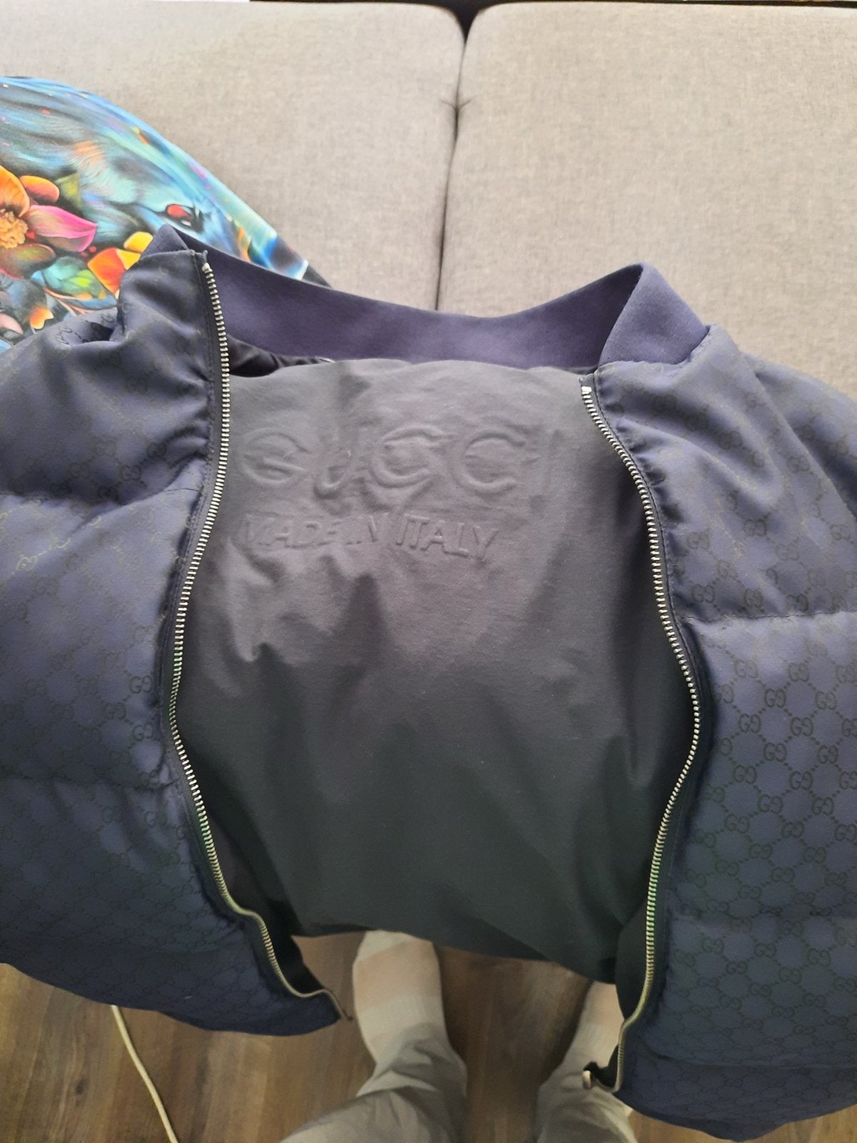 Gucci Puffer Jas - Donkerblauw met GG-patroon, Ophalen, Zo goed als nieuw, Maat 52/54 (L), Blauw