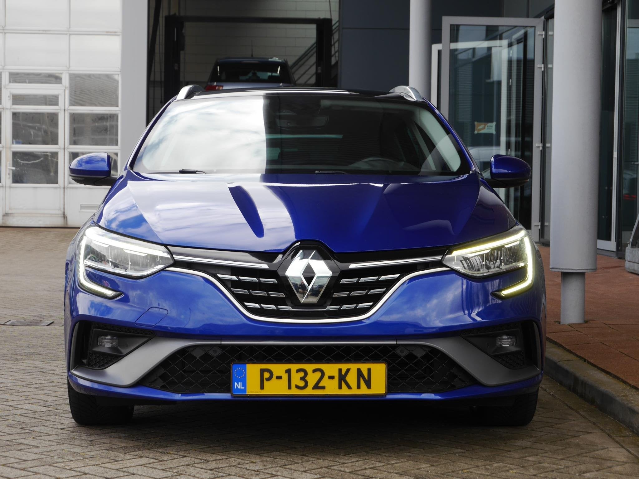 Renault Mégane Estate 1.6 E-Tech Plug-In Hybrid 160 R.S. Li, Auto's, Renault, Stof, Gebruikt, 4 cilinders, Blauw