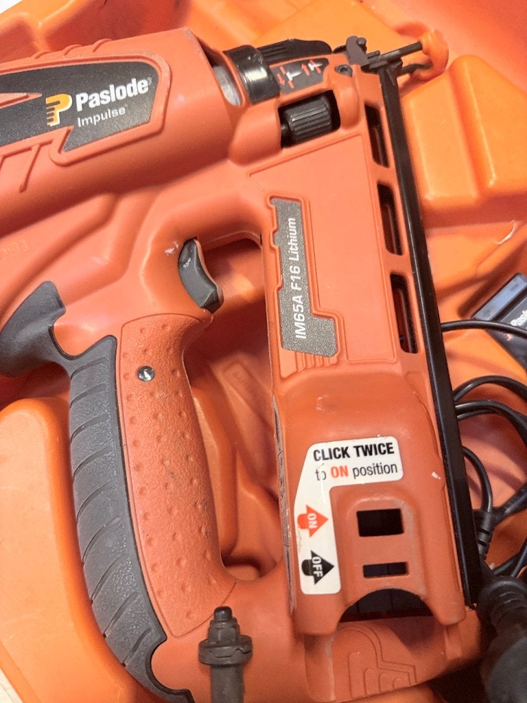 Paslode tacker IM65A F16, MOET WEG, Ophalen of Verzenden