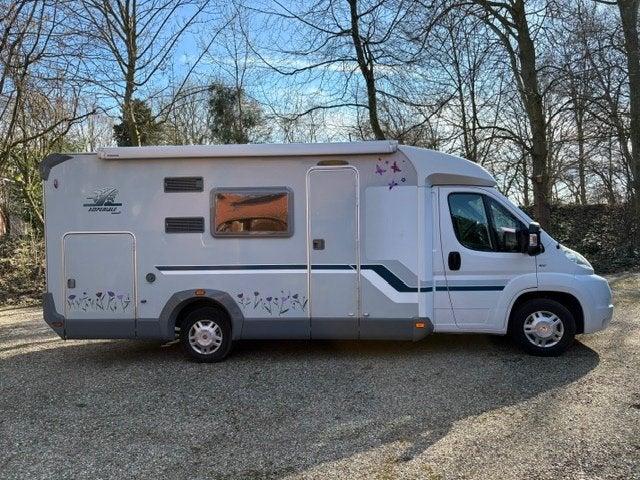 Weinsberg Imperiale R50, Fiat Ducato 160, bouwjaar 2009, Koelkast, 6 tot 7 meter, Particulier, 6 tot 7 meter