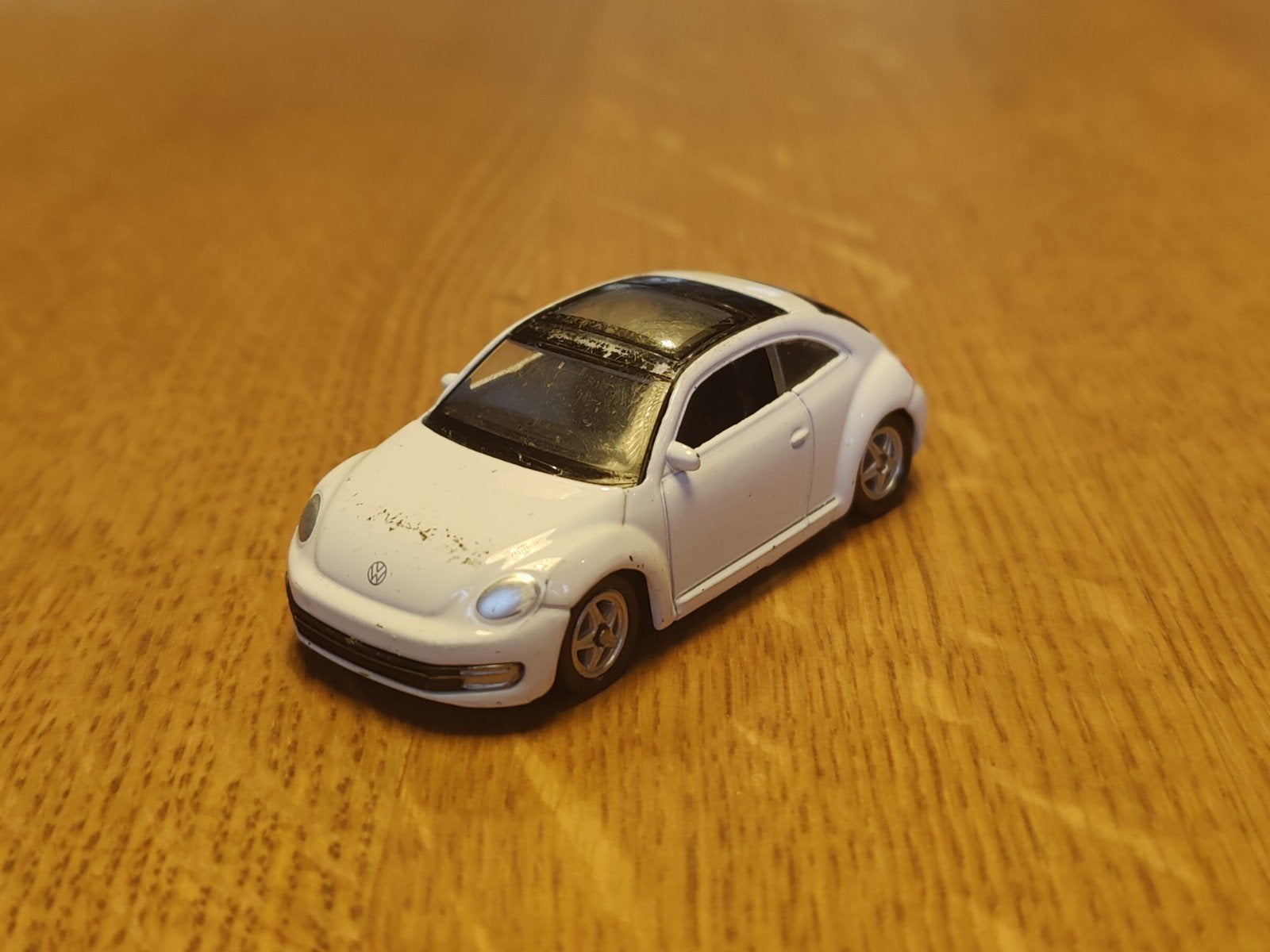 Welly Volkswagen The New Beetle WIT, Ophalen of Verzenden, Zo goed als nieuw, Auto