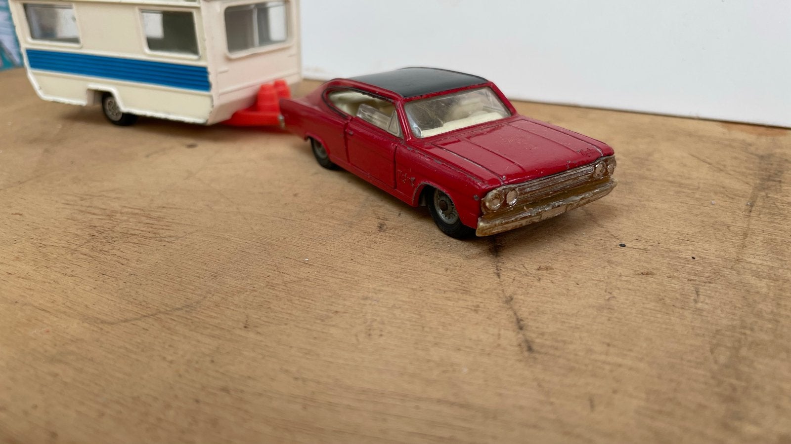 Corgi Toys Rambler Fastback met Caravan, Ophalen of Verzenden