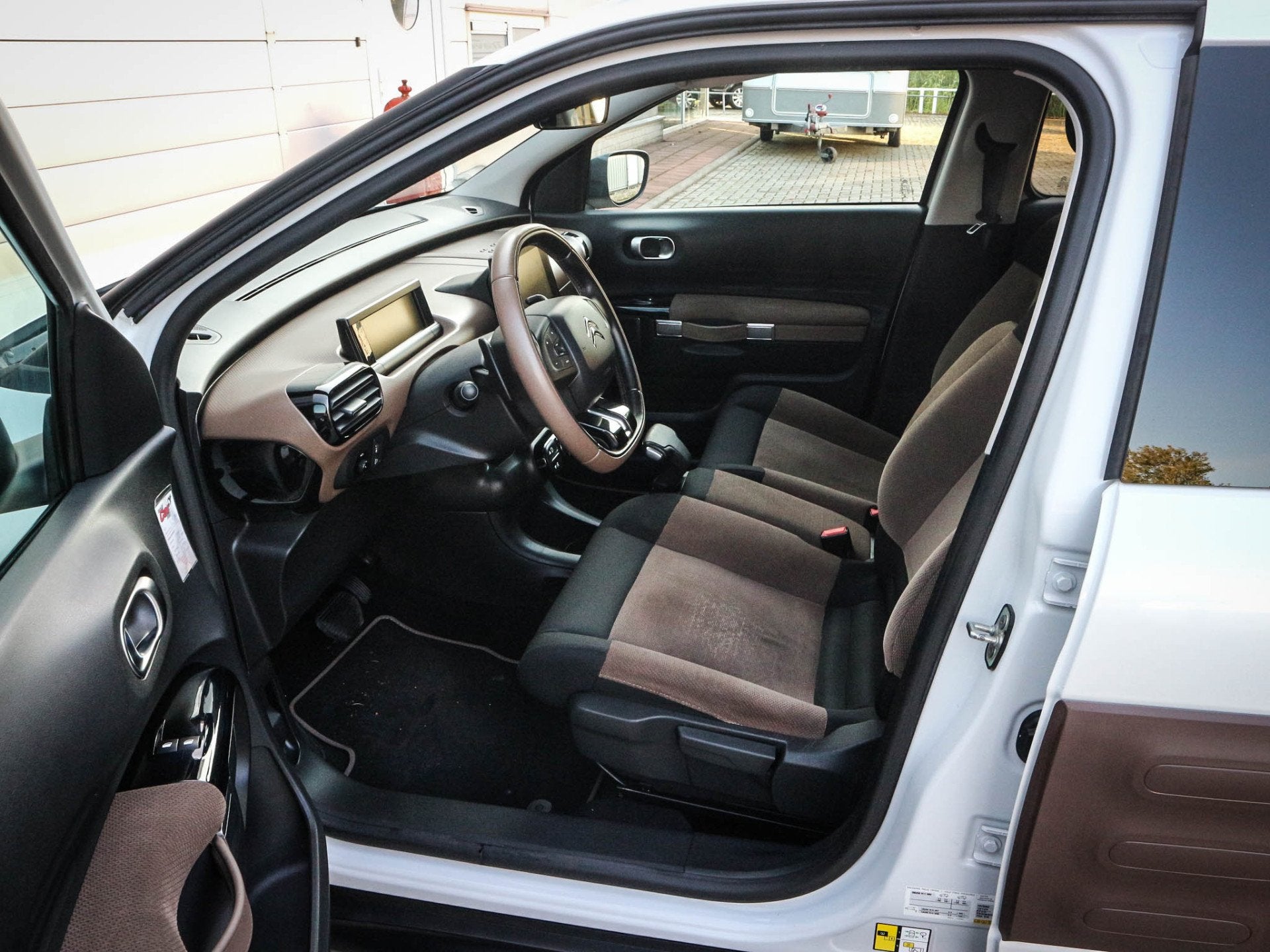 Citroën C4 Cactus 1.2 e-VTi Shine | Clima | Cruise | Navi |, Auto's, 82 pk, Origineel Nederlands, 3 cilinders, C4 Cactus