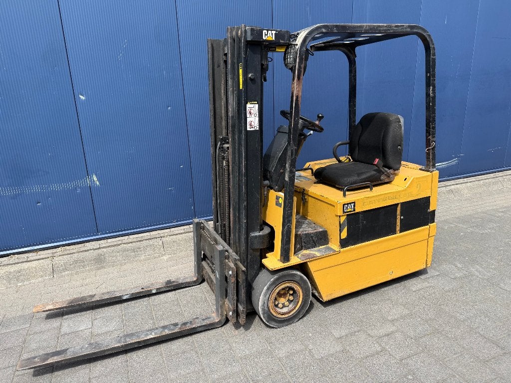 Caterpillar heftruck 1,5t, Zakelijke goederen, Machines en Bouw | Heftrucks en Intern transport, Caterpillar, Heftruck, Ophalen of Verzenden