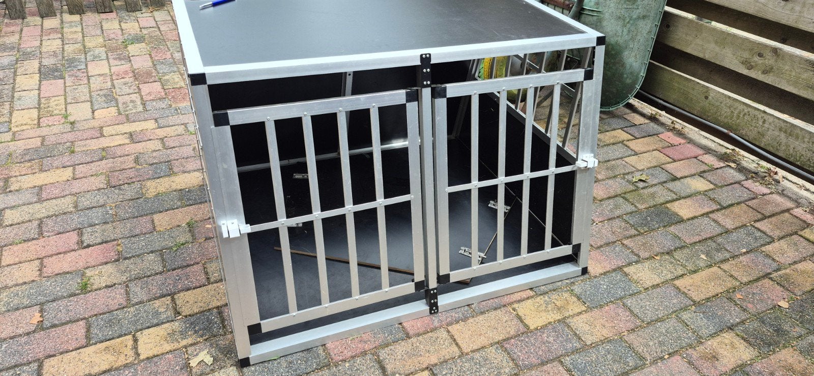 Dubbele auto kennel XL, Dieren en Toebehoren, Ophalen