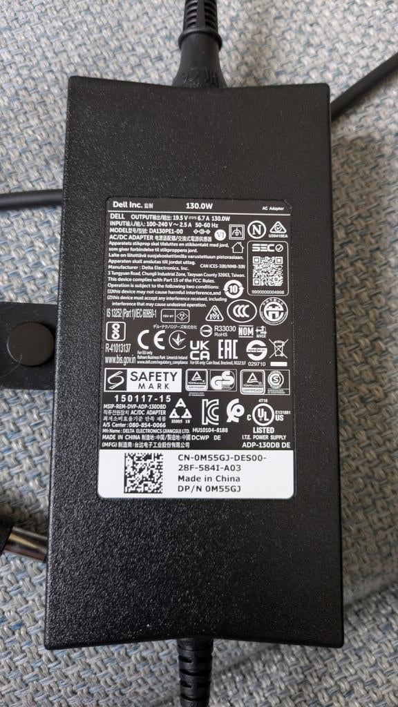 Dell 130W Oplader Voeding Adapter (19.5V 6.7A), Computers en Software, Laptop-opladers, Ophalen of Verzenden, Zo goed als nieuw