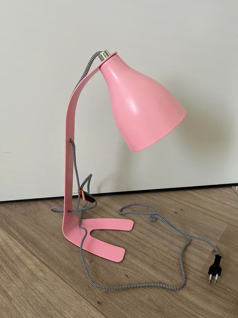 Roze bureaulamp / tafellamp van Leitmotiv - Zgan!, Ophalen of Verzenden, Zo goed als nieuw, Metaal