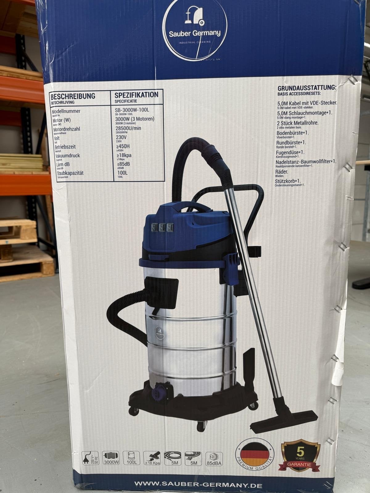 Sauber Germany Industriële Stofzuiger SB-3000W-100L. | Nieuw, Ophalen, Nieuw, 2000 watt of meer, Reservoir